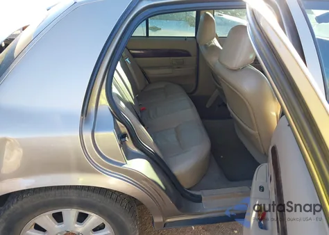 2004 Mercury Grand Marquis Ls z USA, uszkodzony, nr VIN 2MEFM75W84X644579